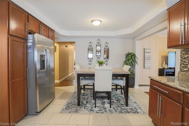 28821 Lund Avenue, Warren, MI 48093
