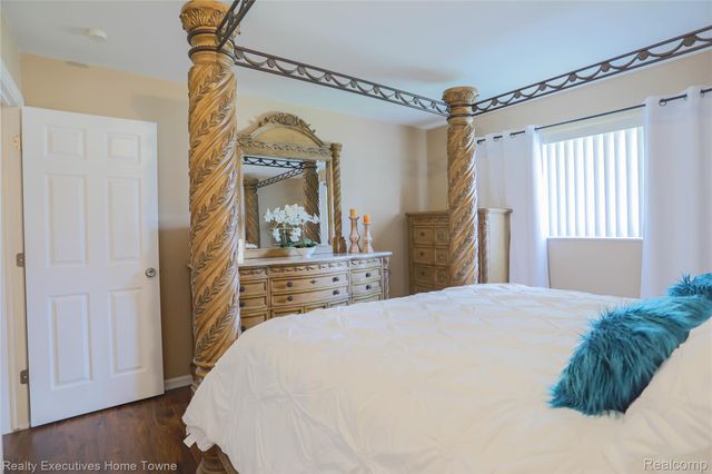 28821 Lund Avenue, Warren, MI 48093