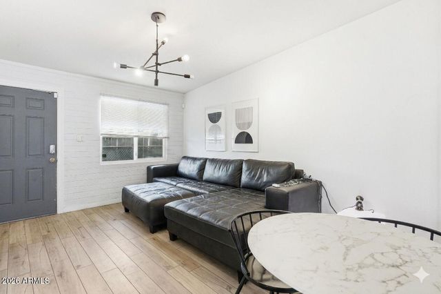 3817 N 9TH Place, Phoenix, AZ 85014