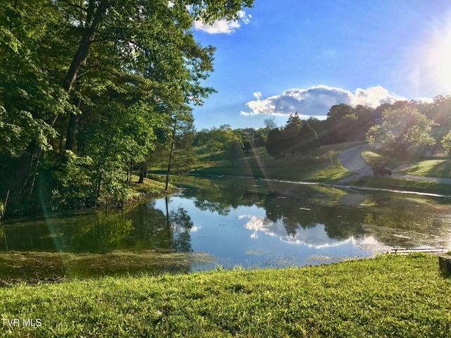 1399 Highway 75, Blountville, TN 37617