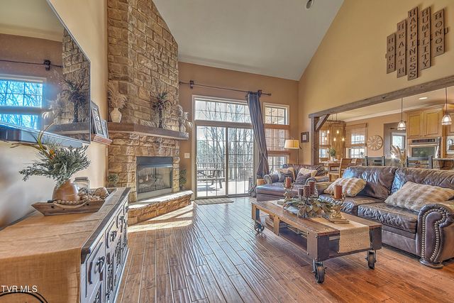 1399 Highway 75, Blountville, TN 37617