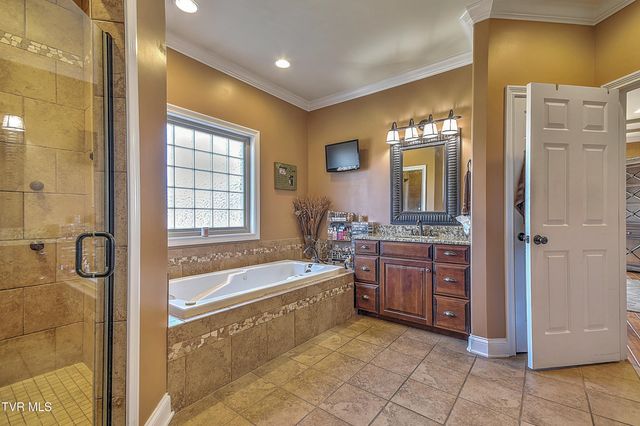 1399 Highway 75, Blountville, TN 37617