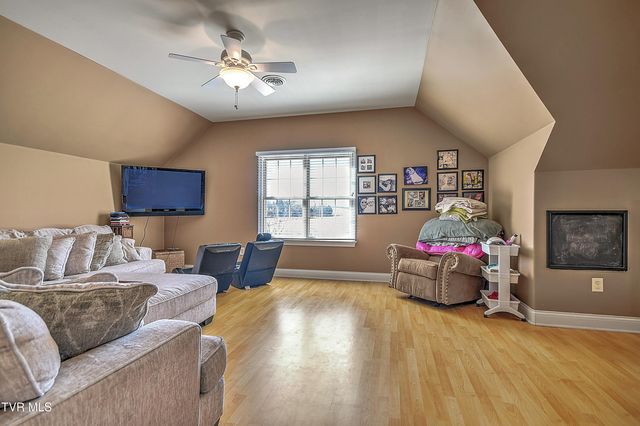 1399 Highway 75, Blountville, TN 37617