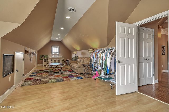 1399 Highway 75, Blountville, TN 37617