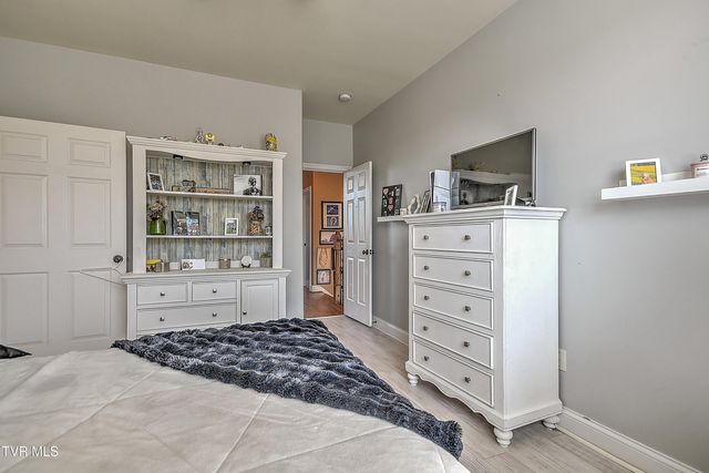 1399 Highway 75, Blountville, TN 37617