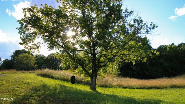 1399 Highway 75, Blountville, TN 37617