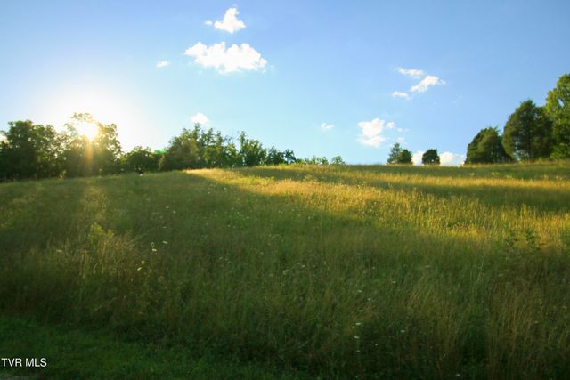 1399 Highway 75, Blountville, TN 37617