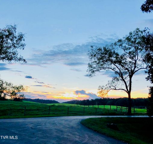 1399 Highway 75, Blountville, TN 37617