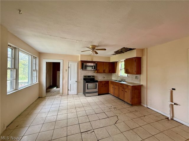 1388 Sherman Street, Geneva, OH 44041