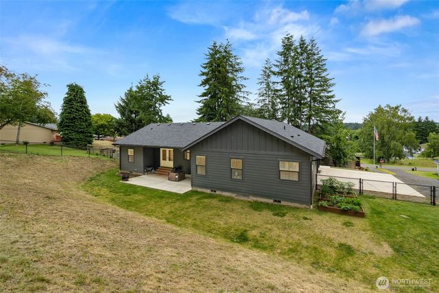 763 Harrison Avenue, Raymond, WA 98577