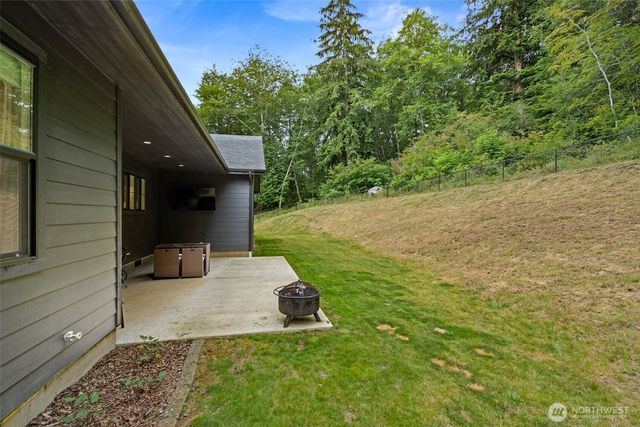 763 Harrison Avenue, Raymond, WA 98577