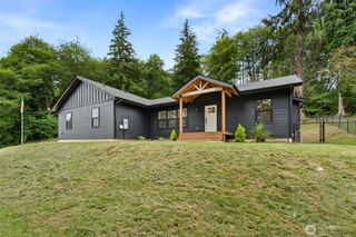 763 Harrison Avenue, Raymond, WA 98577