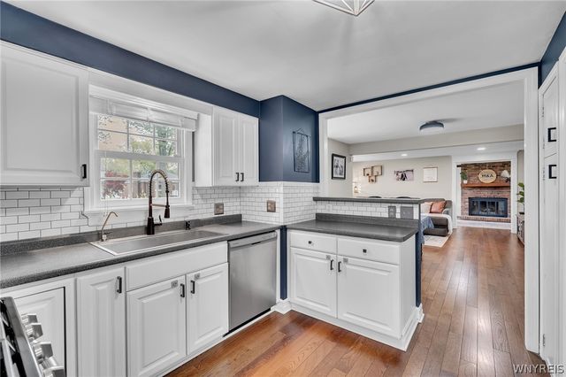 301 Walton Drive, Amherst, NY 14226