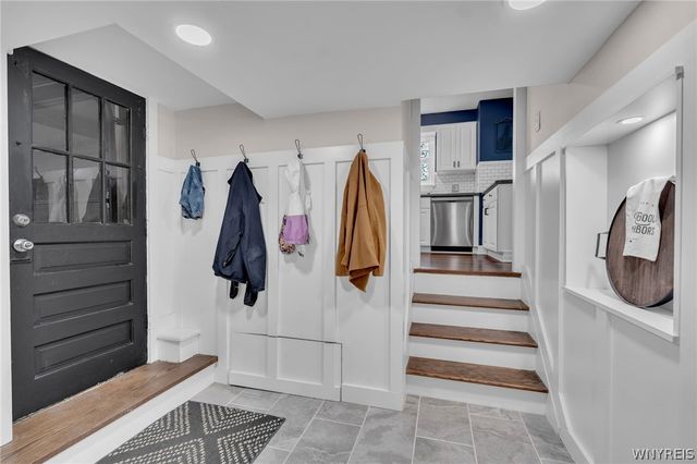 301 Walton Drive, Amherst, NY 14226