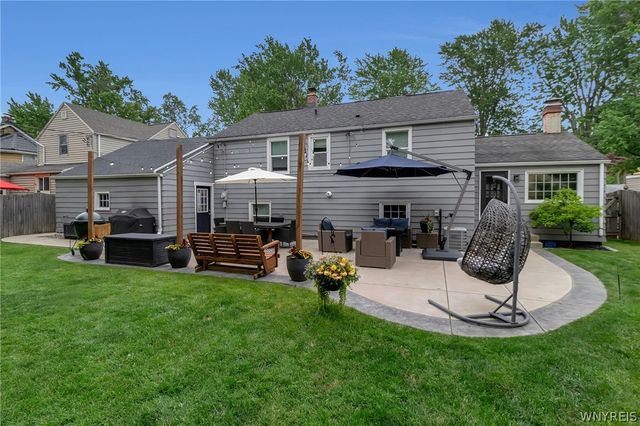 301 Walton Drive, Amherst, NY 14226