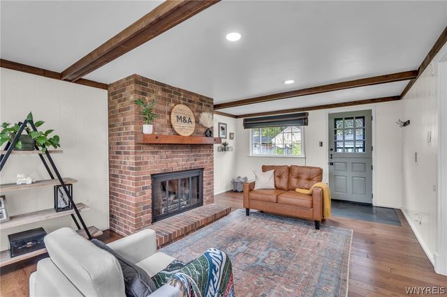 301 Walton Drive, Amherst, NY 14226