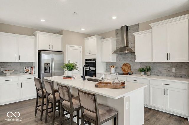 6689 Thresher Pass, Mccordsville, IN 46055