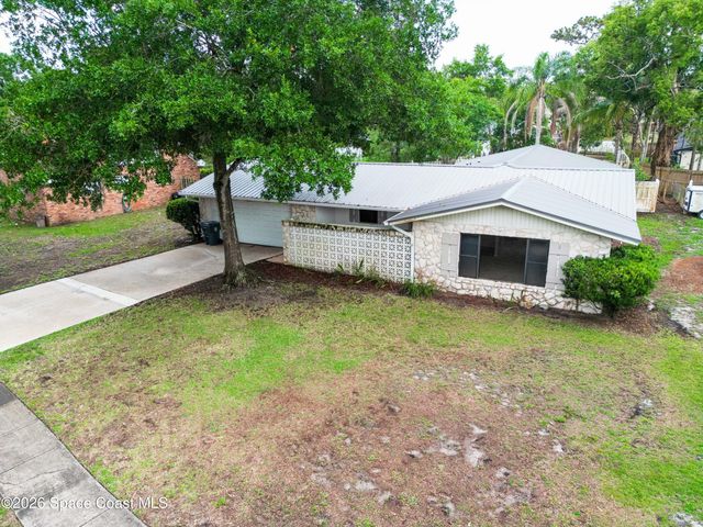 2709 Nottingham Court, Titusville, FL 32796
