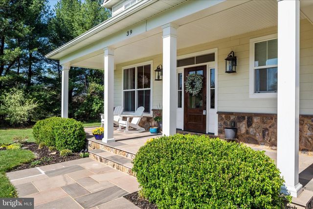 39 BOWLING VIEW RD, Front Royal, VA 22630