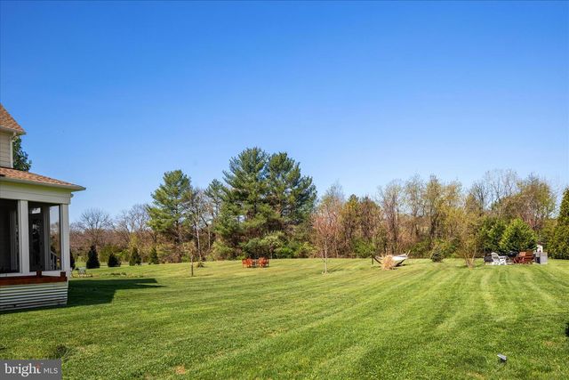 39 BOWLING VIEW RD, Front Royal, VA 22630