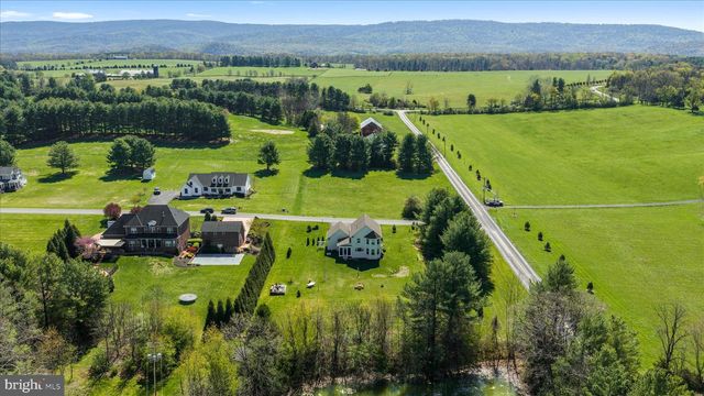 39 BOWLING VIEW RD, Front Royal, VA 22630