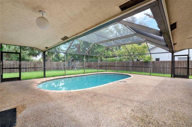 11111 NW 7th St, Coral Springs, FL 33071