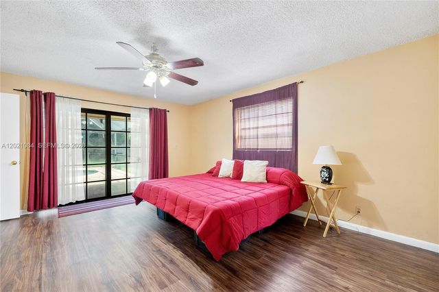 11111 NW 7th St, Coral Springs, FL 33071