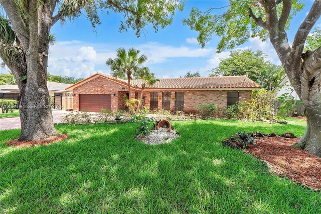 11111 NW 7th St, Coral Springs, FL 33071