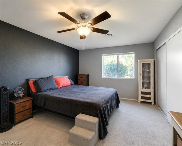 6851 Tamarus Street 104, Las Vegas, NV 89119