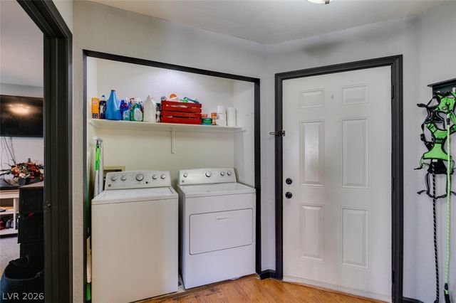 6851 Tamarus Street 104, Las Vegas, NV 89119