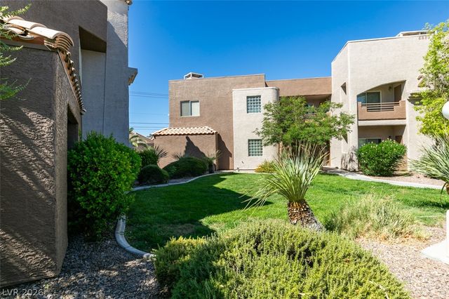 6851 Tamarus Street 104, Las Vegas, NV 89119