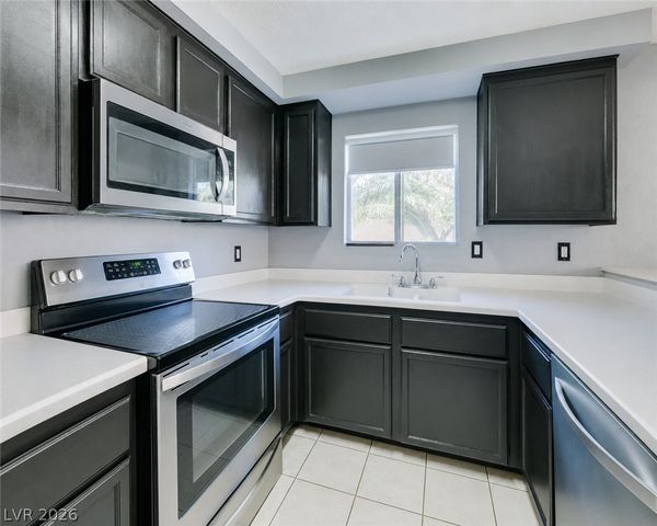6851 Tamarus Street 104, Las Vegas, NV 89119