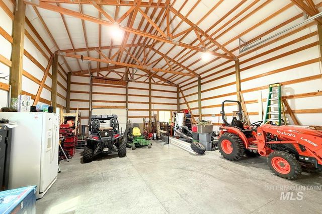 4055 N Canyon Ridge Dr, Twin Falls, ID 83301