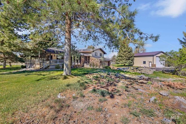 4055 N Canyon Ridge Dr, Twin Falls, ID 83301