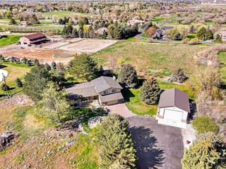 4055 N Canyon Ridge Dr, Twin Falls, ID 83301