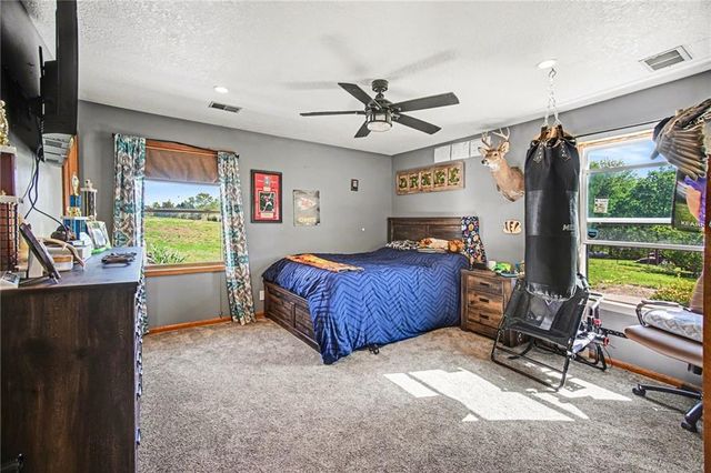 19810 192nd Street, Holt, MO 64048