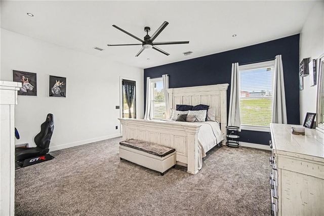 19810 192nd Street, Holt, MO 64048