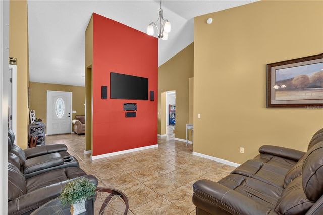 3830 GRIFFIN VIEW DRIVE, Lady Lake, FL 32159