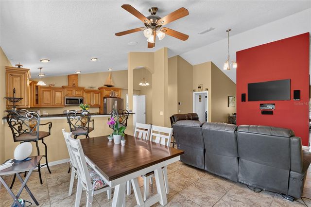 3830 GRIFFIN VIEW DRIVE, Lady Lake, FL 32159
