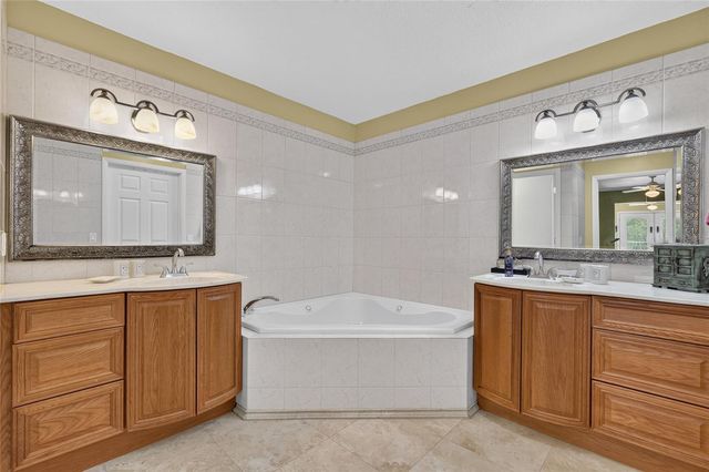 3830 GRIFFIN VIEW DRIVE, Lady Lake, FL 32159