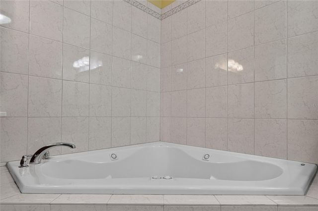 3830 GRIFFIN VIEW DRIVE, Lady Lake, FL 32159