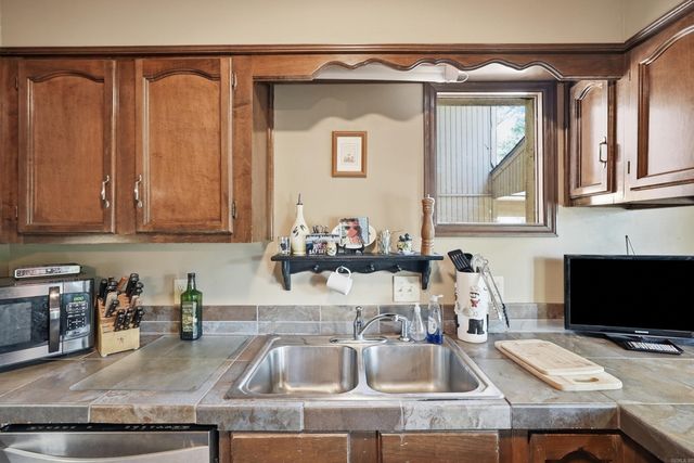 7011 Southpoint, North Little Rock, AR 72113