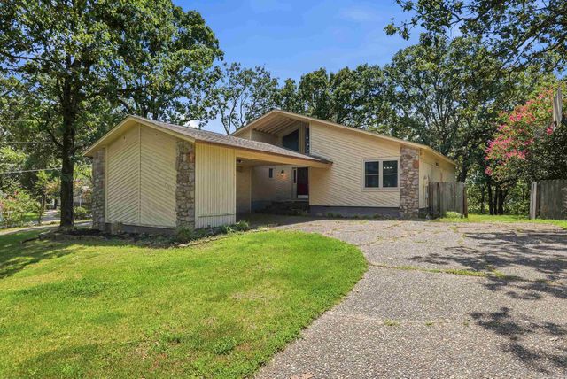 7011 Southpoint, North Little Rock, AR 72113