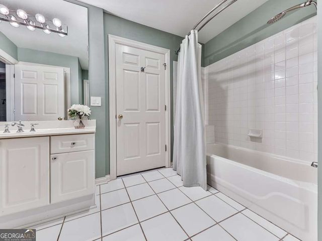 211 COLONIAL HOMES Drive NW 2501, Atlanta, GA 30309