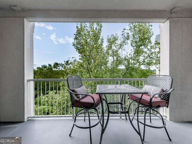 211 COLONIAL HOMES Drive NW 2501, Atlanta, GA 30309