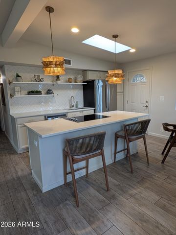 7802 E KIMSEY Lane, Scottsdale, AZ 85257