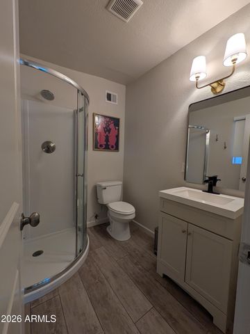 7802 E KIMSEY Lane, Scottsdale, AZ 85257