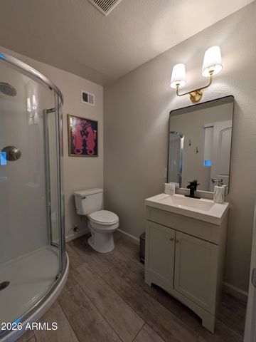 7802 E KIMSEY Lane, Scottsdale, AZ 85257