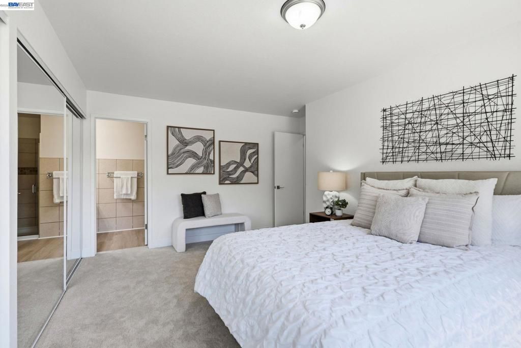 Image 17 of property listing at 27540 Ponderosa Ct, Hayward, CA 94545