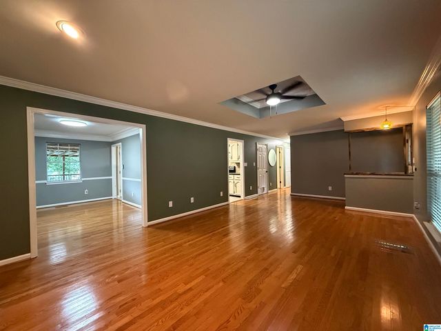2212 DEER RUN LANE, Hueytown, AL 35023